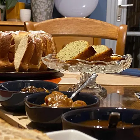 Bed & Breakfast Au Jardin De Mireille